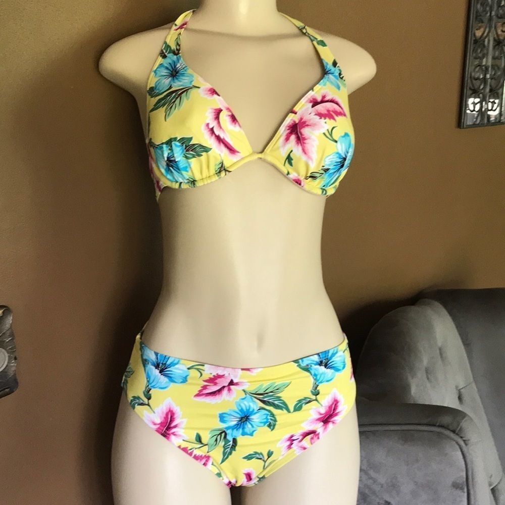 Victorias Secret Miracle Bra Swim Bikini 34cL